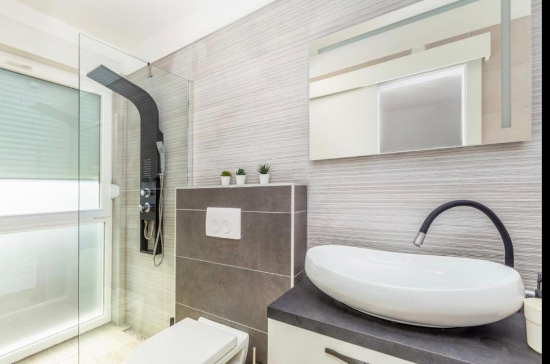 Apartments Solis Lacus Penthouse Njivice Bagian luar foto