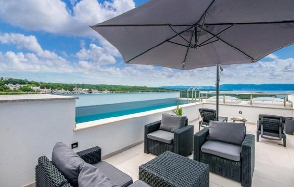 Apartments Solis Lacus Penthouse Njivice Bagian luar foto